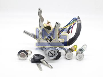 Kit Cilindros Varios : Chapa Contacto, Cilindro Puerta Delantera Izquierda, Cilindro Puerta Delantera Derecha y Cilindro Maleta Suzuki Baleno img-1 Importadoraims